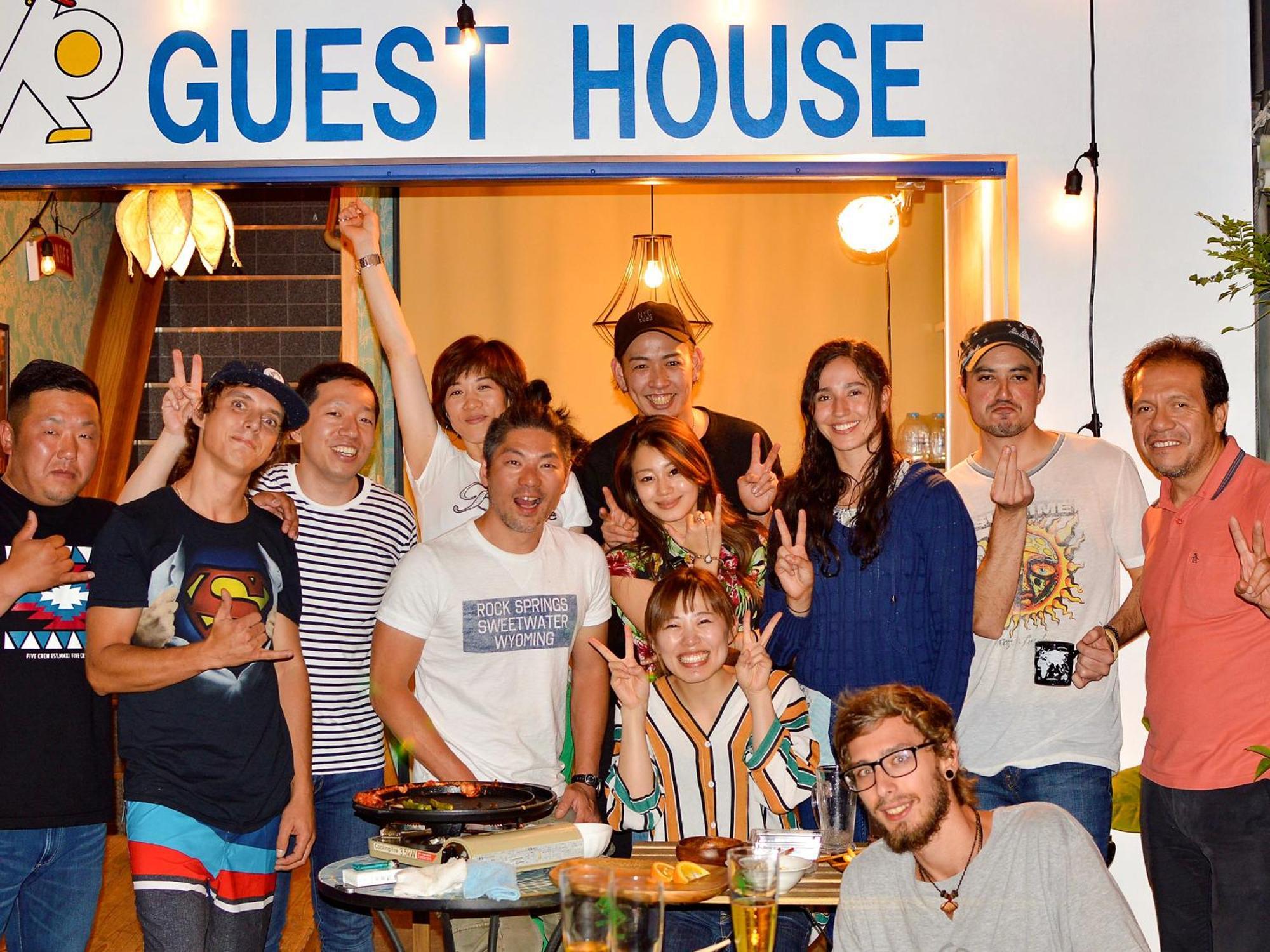 R Guest House Osaka Buitenkant foto
