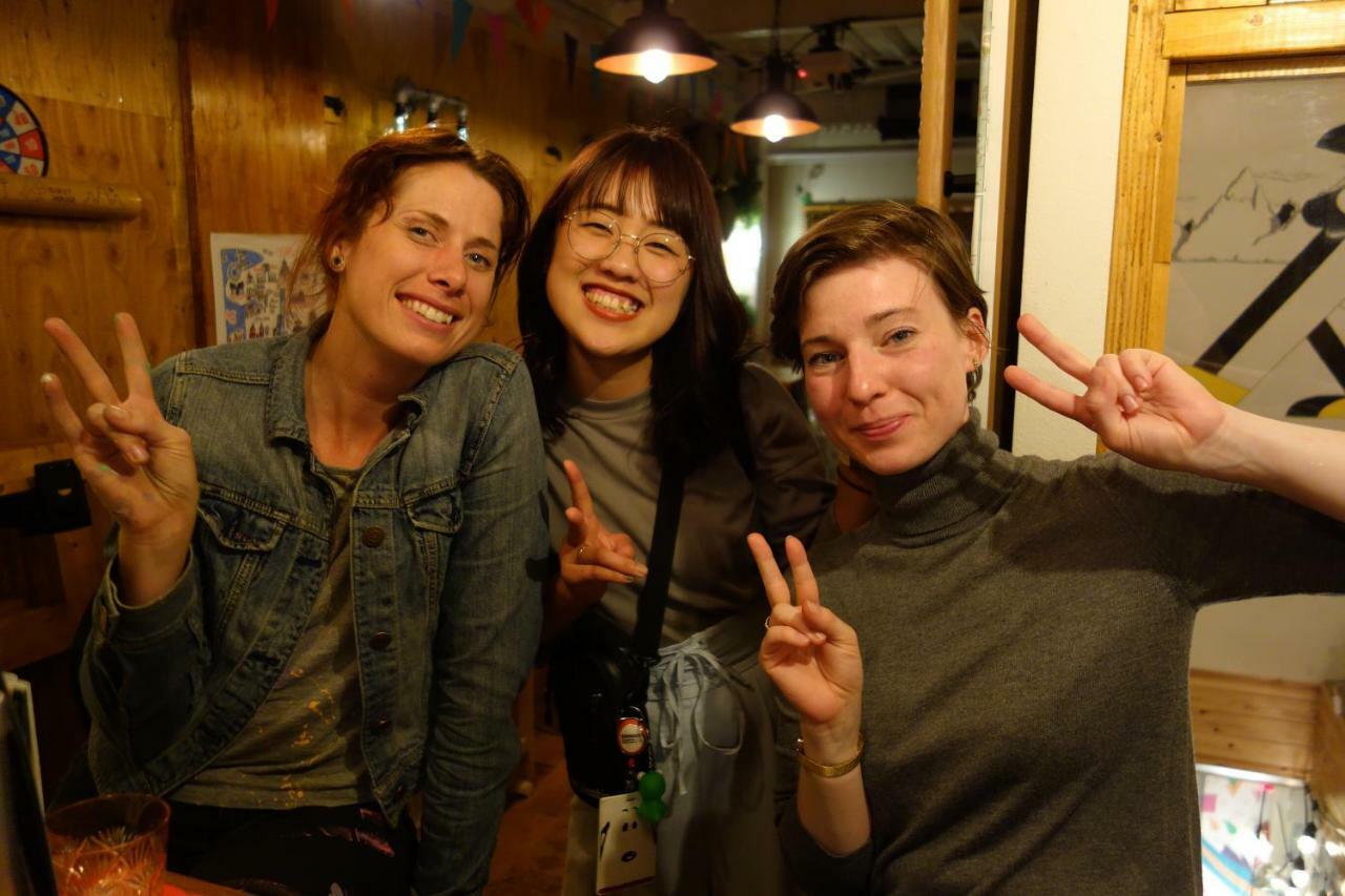 R Guest House Osaka Buitenkant foto